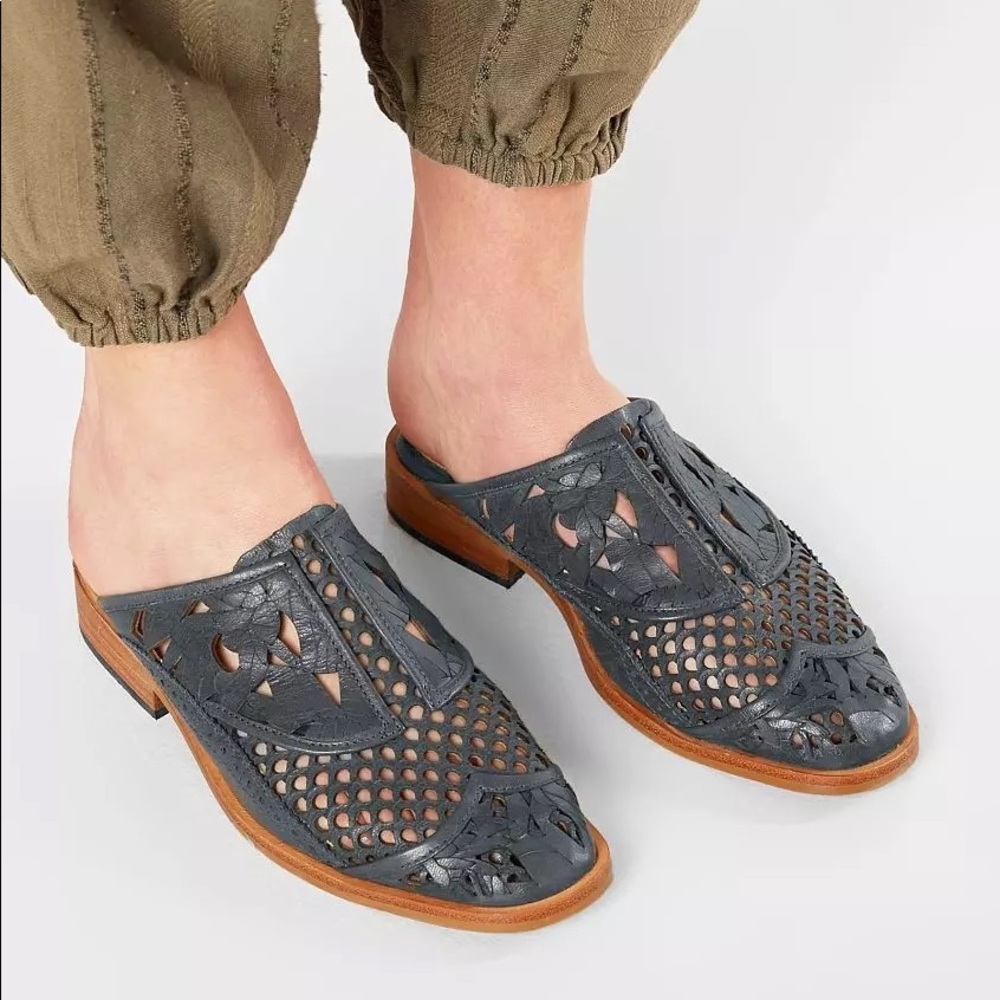 Free People Paramount leather gray cut out mules